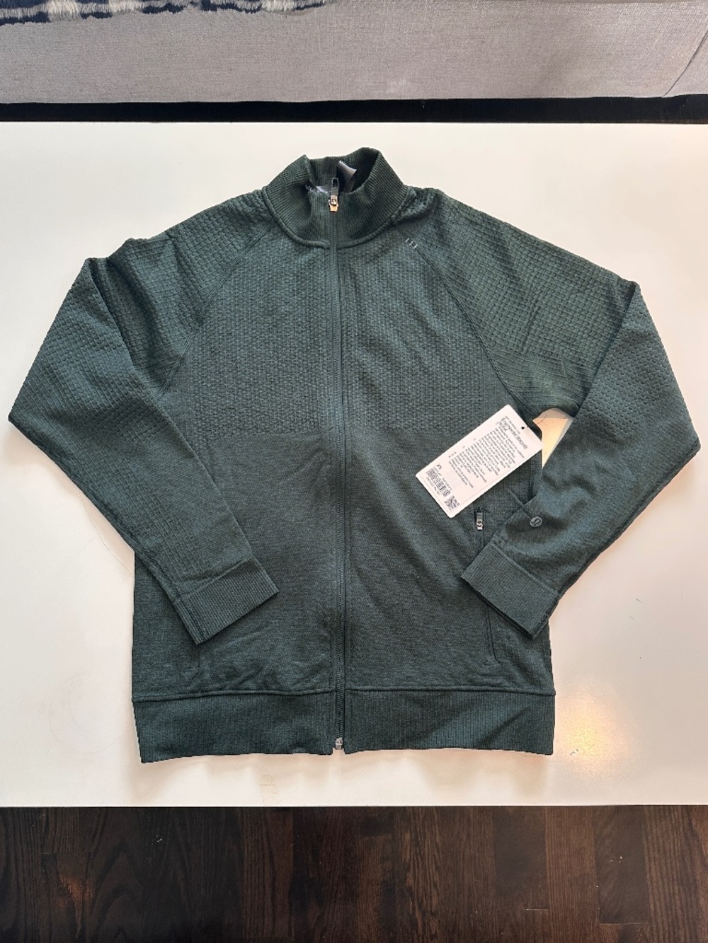 Lululemon Engineered Warmth Jacket Rainforest Green Men's XS NWT Merino Wool